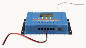 Victron DUO 20A PWM charge controller LED display