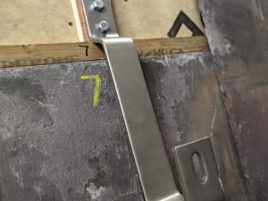 plain tile solar bracket with screws