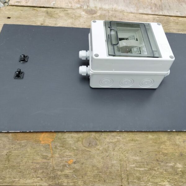 20230830_161742 Solar cable fuse box